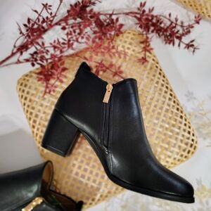 Women's Black Ankle Booties with Block Heel - Sleek Side Zip
